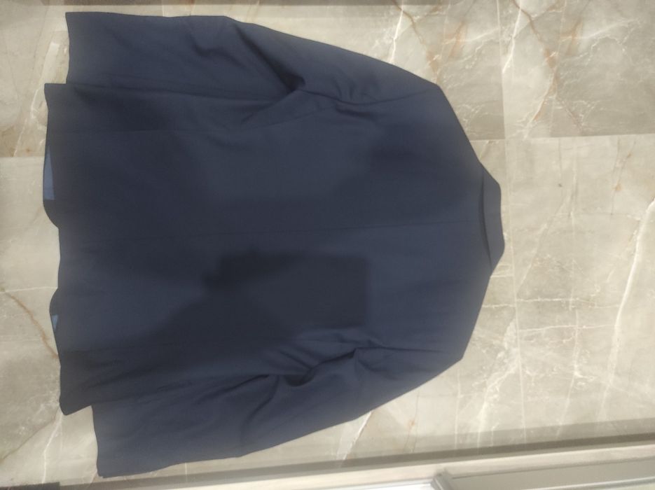 Granatowy garnitur vestus 176/104/90 młodzieżowy 
Granatowy garnitur