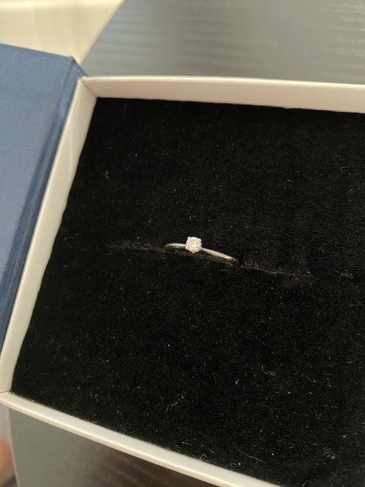 Каблучка з дімантом Sova з білого золота