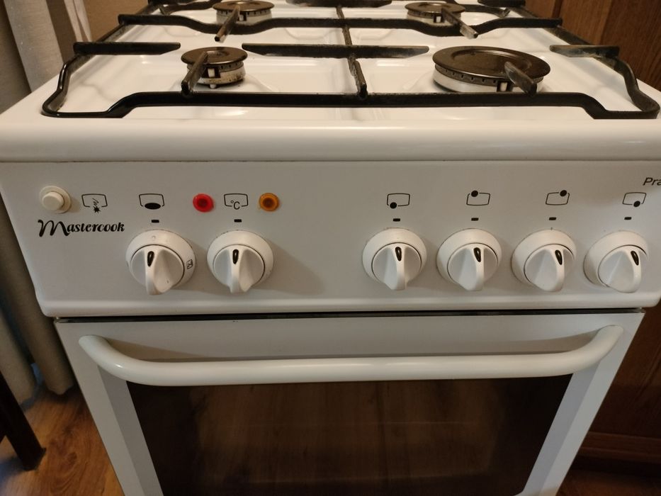 Sprzedam kuchenkę gazowo elektryczną