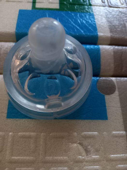Пляшечка Avent Phillipc 125 ml natural