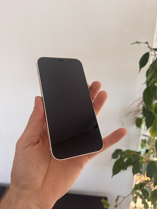 Iphone 12 100% baterii bardzo ładny!