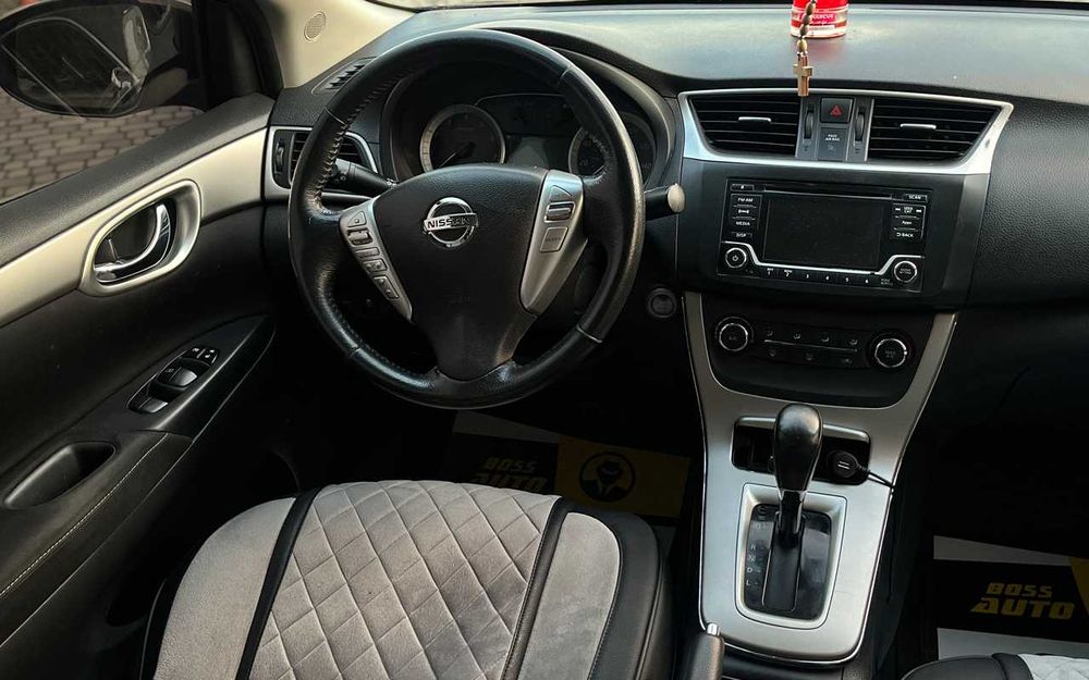 Nissan Sentra  2015
