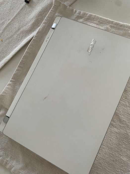 Laptop Acer aspire V