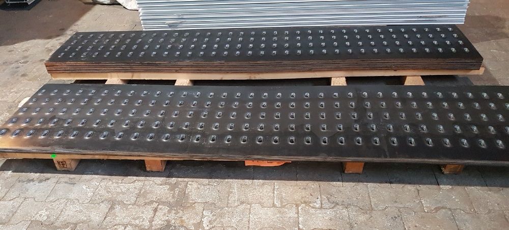 Blacha stalowa LOHR 500 x 2500 mm. Cena 95 zł mb