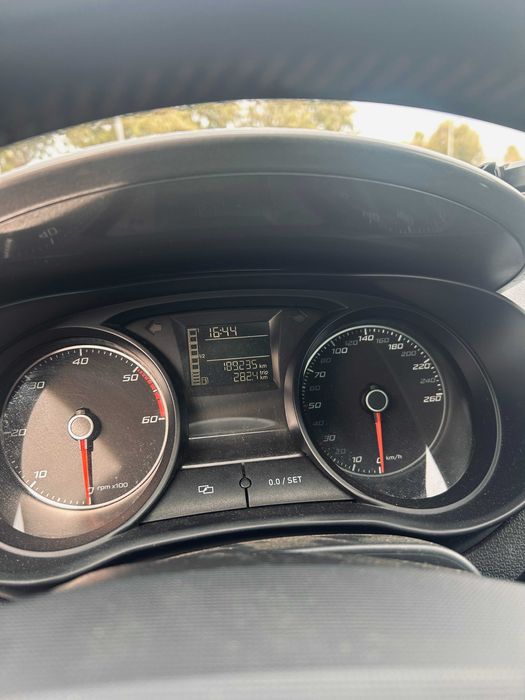 SEAT Ibiza 1.6 TDI FR PRETO