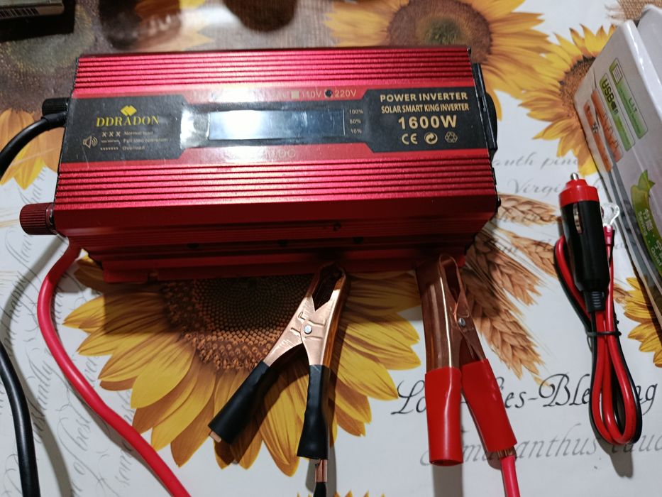 Инвертор на 220 вольт 1600 ватт.