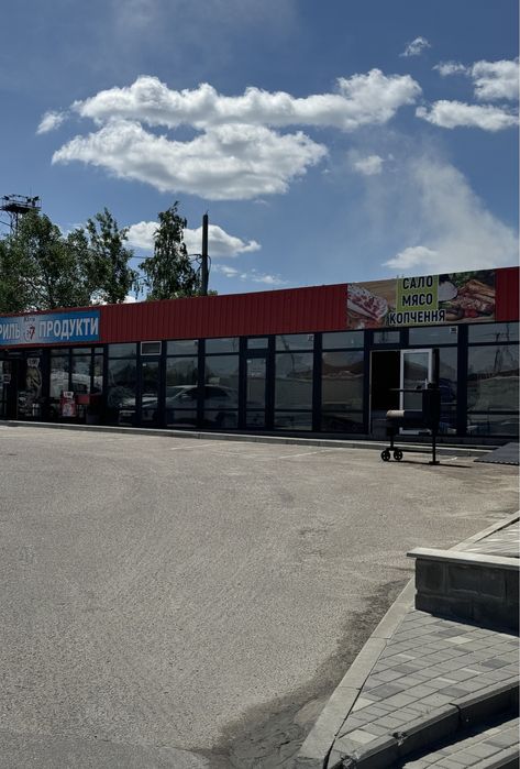 Оренда приміщення фасад червона лінія всі комунікації