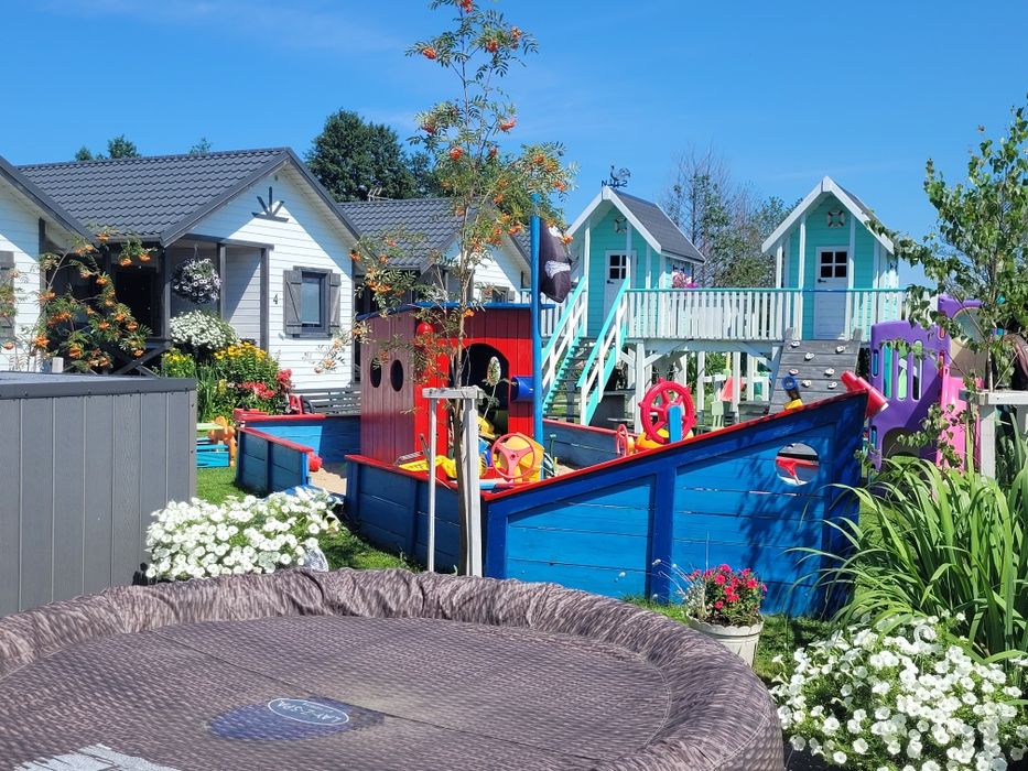 Domki nad morzem.Sarbinowo,Chłopy,basen,jacuz, wakacje 2026.