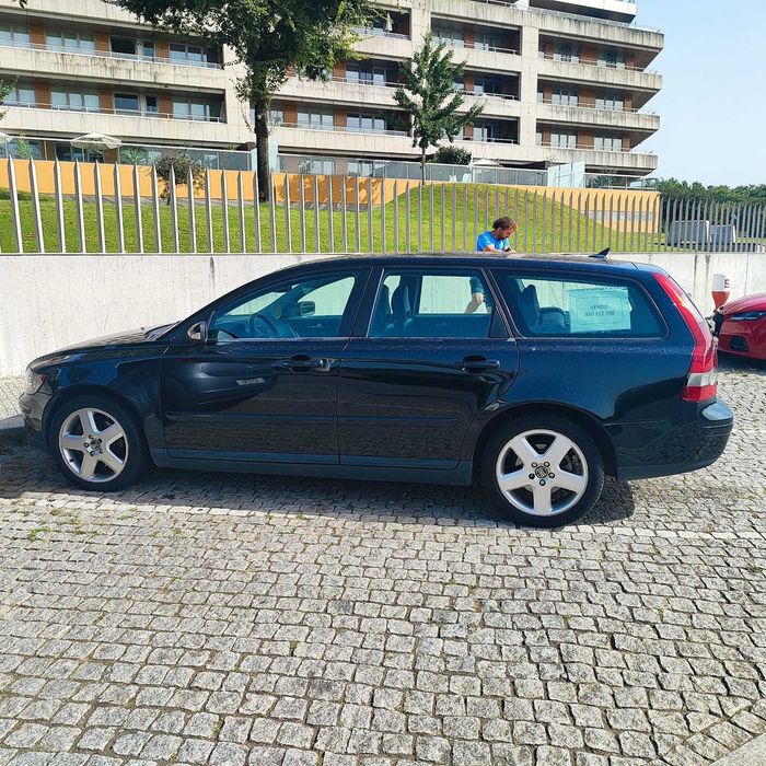VOLVO série 3 - 2004