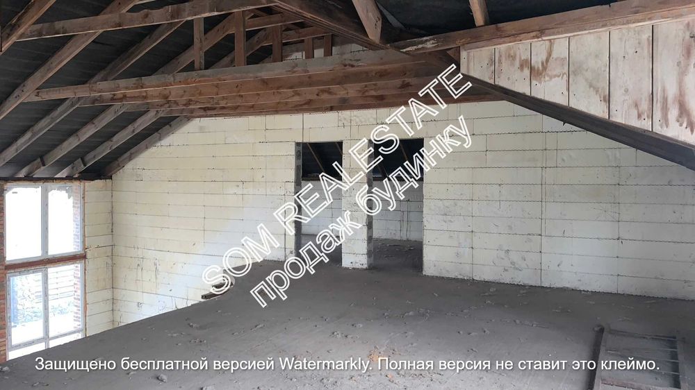 с. Романків, урочище "Голубе озеро", житловий будинок, 600 м2.