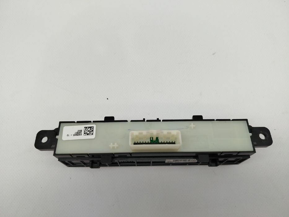 Botão / interruptor 4 piscas DACIA Jogger
