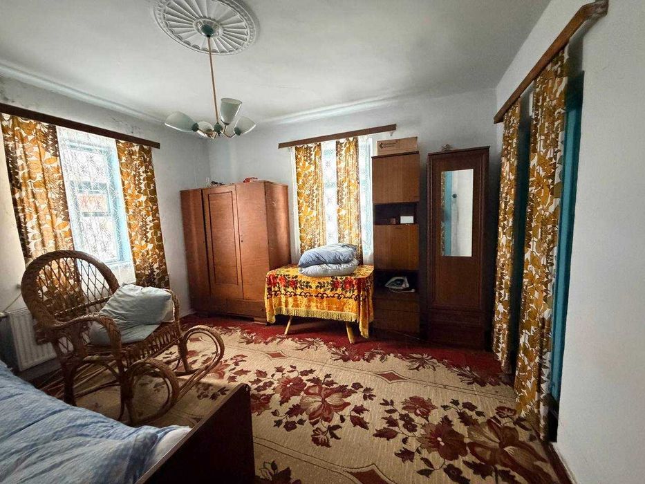 Будинок з  господарством 100 кв.м. Оженин