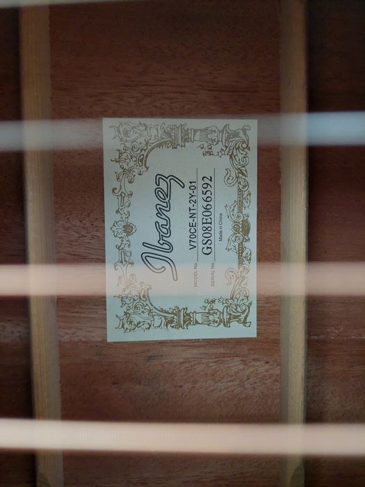 Gitara elektroakustyczna Ibanez V70CE