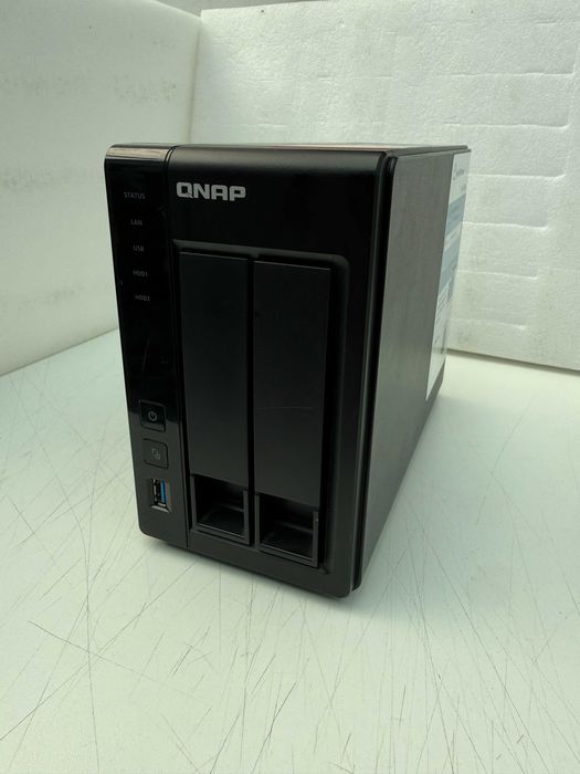 QNAP nas TS-251+ 8gb ram 2tb