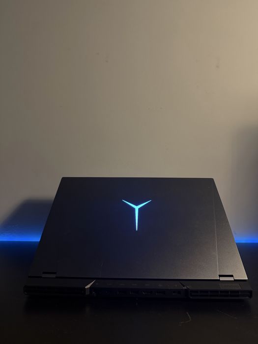 можный игровой ноутбук Lenovo Legion 5 Pro 16ACH6H