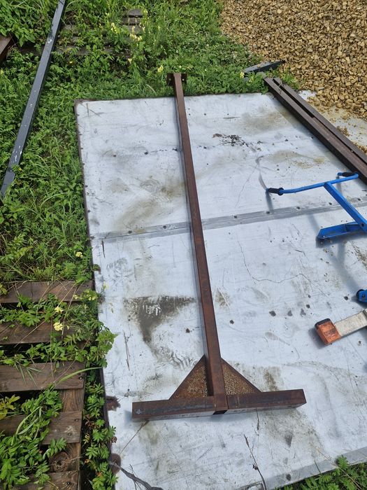 Słup konstrukcja stal uzytkowa