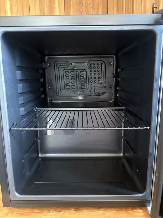 Mini lodowka/lodowka na wino