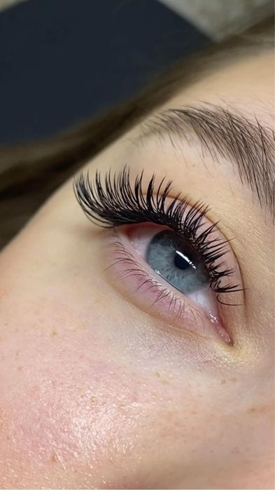 Нарощування вій/Наращивание ресниц/Ламинирование ресниц/Брови