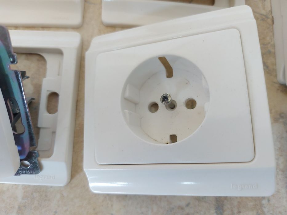 Legrand modelo antigo