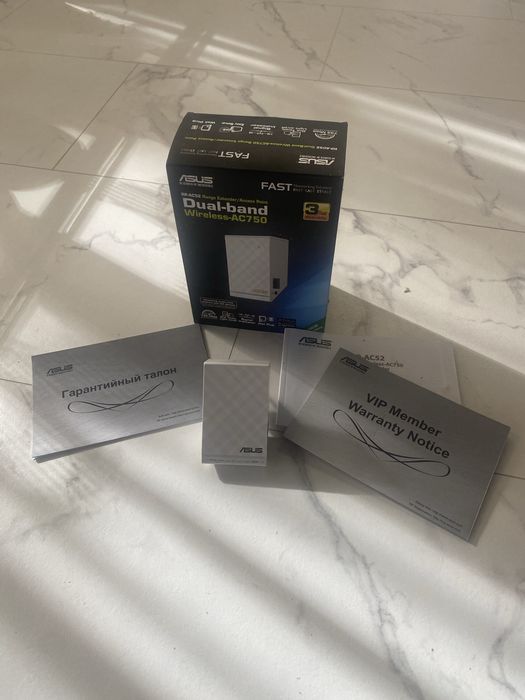 ASUS dual-band Wireless-AC750