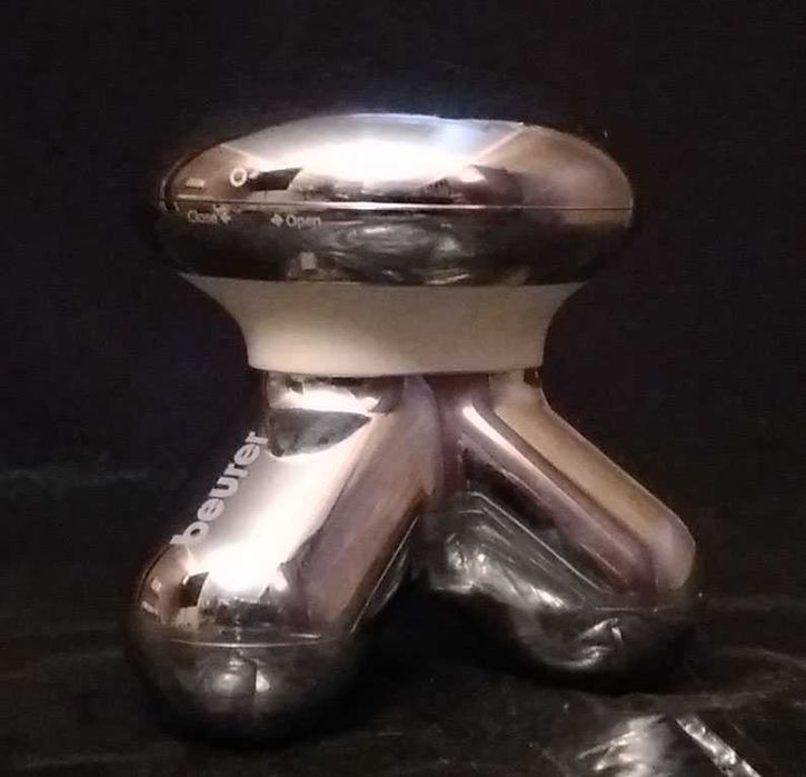 Компактный мини - массажер Beurer