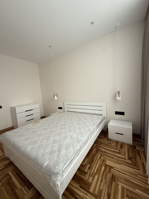 Продаж новенького котеджу з ремонтом