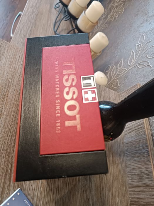 Коробка от часов Tissot