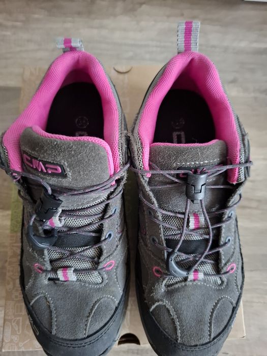 Buty  jesienne CMP trekkingowe stan idealny  35.