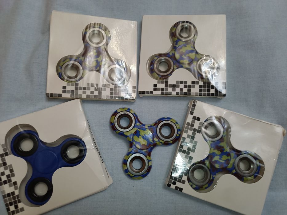 Продам залишки спінери