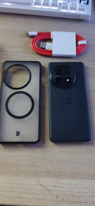 Oneplus 13 jak nowy