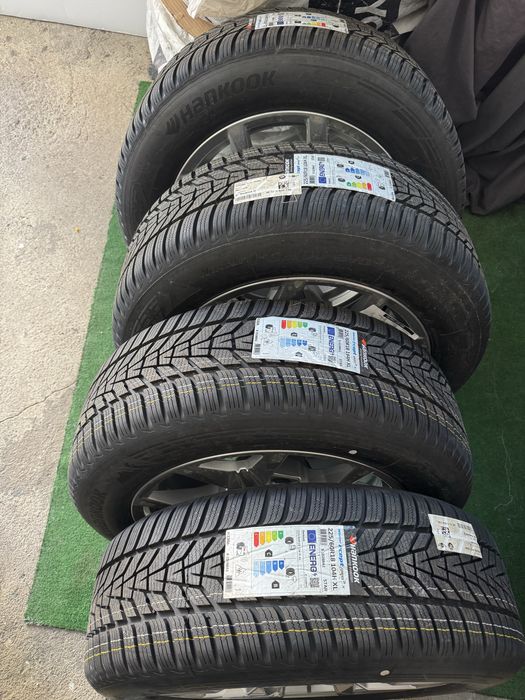 NOWE Oryginalne KOMPLETNE kola zimowe BMW X3 G45 18”.; X1,X2,X4