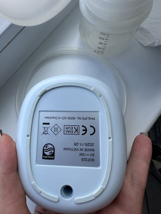 Молоковідсмоктувач philips avent ідеальний стан
