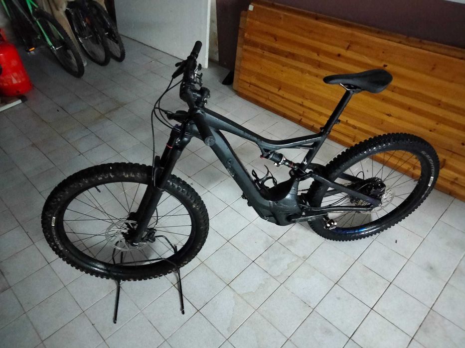 Bicicleta Elétrica Specialized Turbo Levo (Bateria NOVA)
