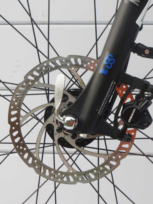 Продам WINORA Domingo 27 Disc - 2023