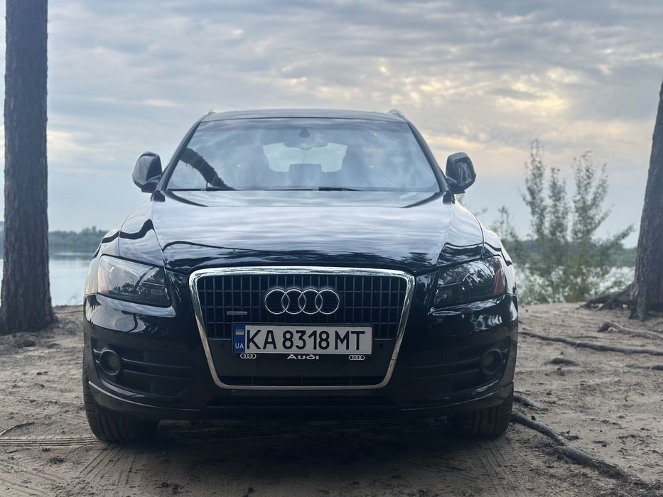 Продам Audi Q5 2011 р