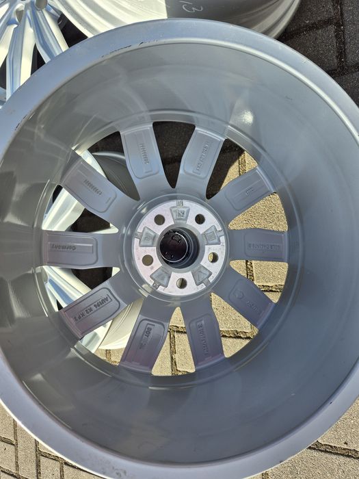 Felgi Alu Oryg AUDI A6 A5 A7 Q5 A8 Q7 5x112 19 Cali  8J