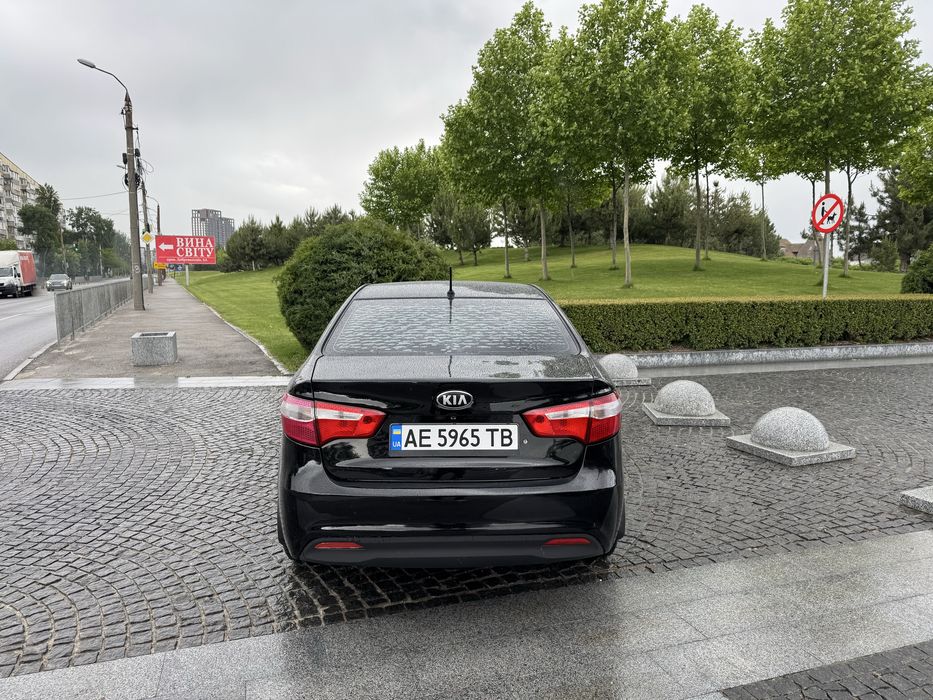 KIA RIO 2013г.Второй владелец.
