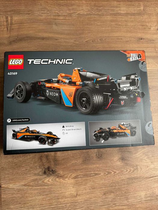 LEGO Set 42169 NEOM McLaren Formula E Race Car