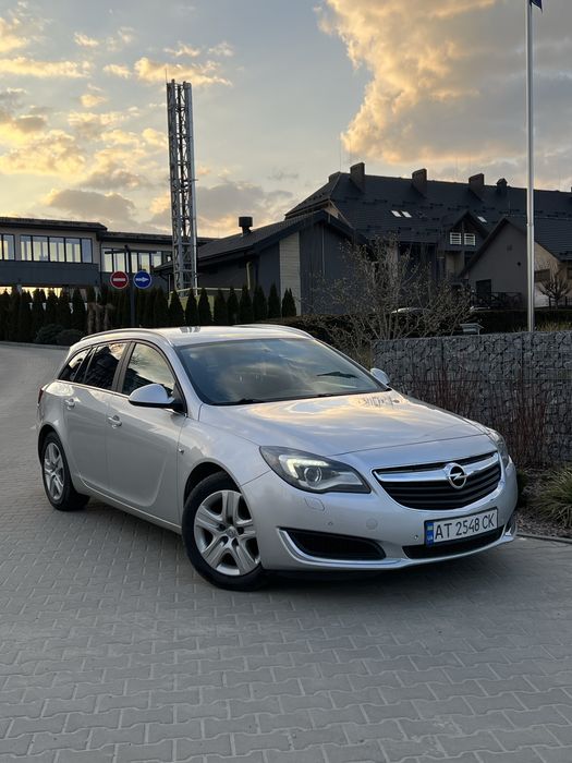 ТЕРМІНОВО Opel Insignia 2.0 дизель 2015р Sport Tourer