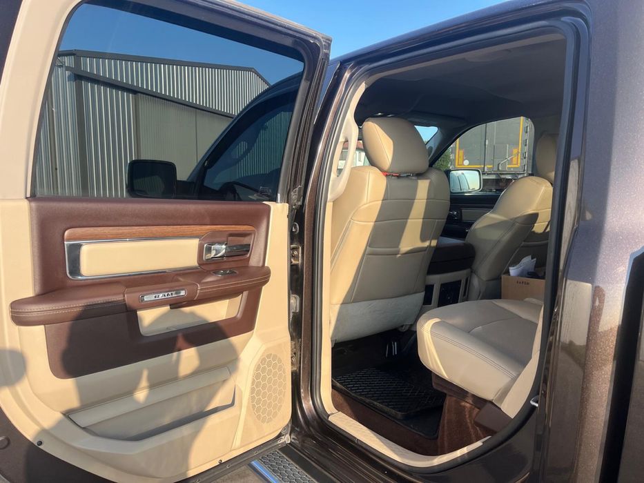 Dodge Ram 1500 Laramie