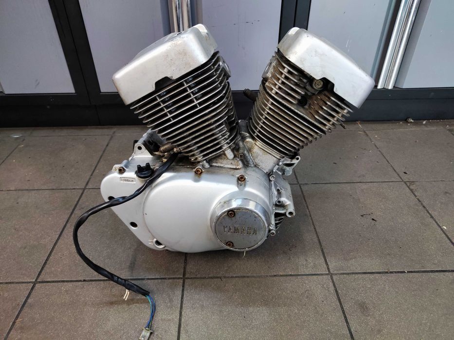 YAMAHA XV 125 VIRAGO Silnik Kompletny
