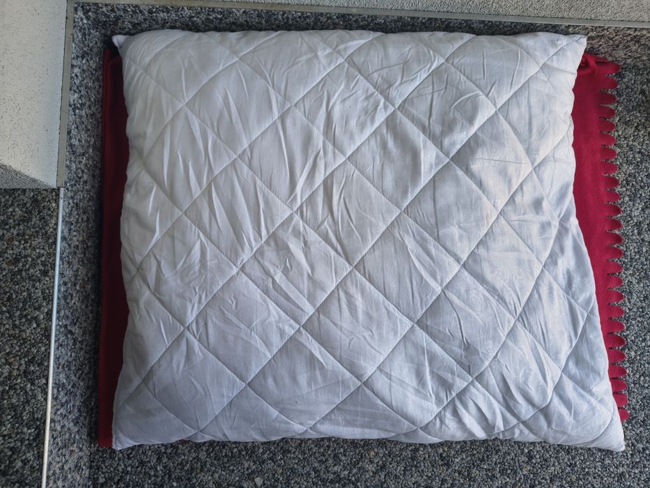Komplet zestaw poduszek 70x80 cm szt. 2 Jysk sola