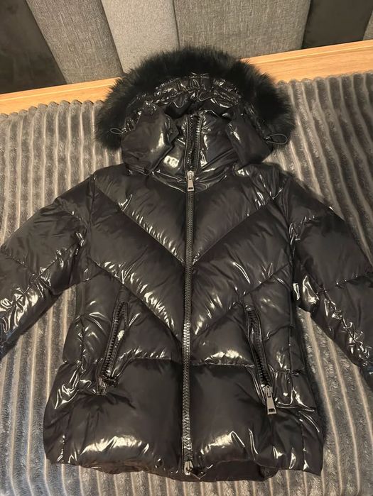 Kurtka zimowa Moncler z futrem s
