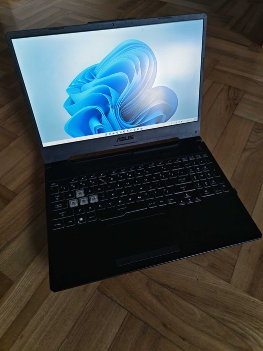 ASUS TUF Gaming A15 FA506IU R7-4800H 16GB RAM 512GB SSD GeForce 1660Ti