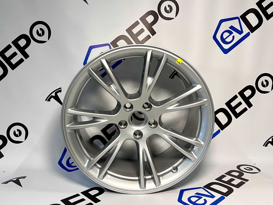 Диск колісний ковпак  R19 20 Tesla Model Y 3 новий оригінал