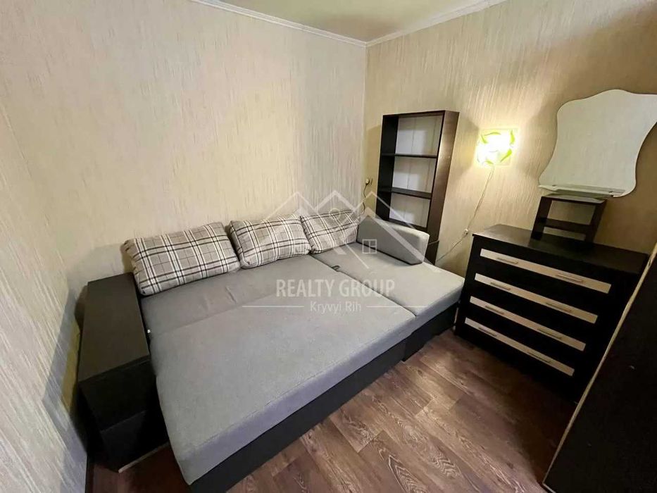 Оренда 1к квартири студії на Соцмісті