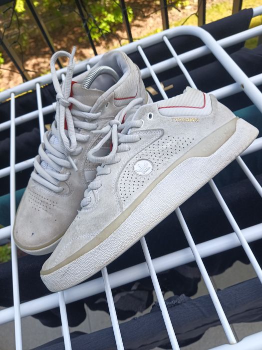Adidas x Thrasher Tyshawn White Scarlet Gold buty męskie