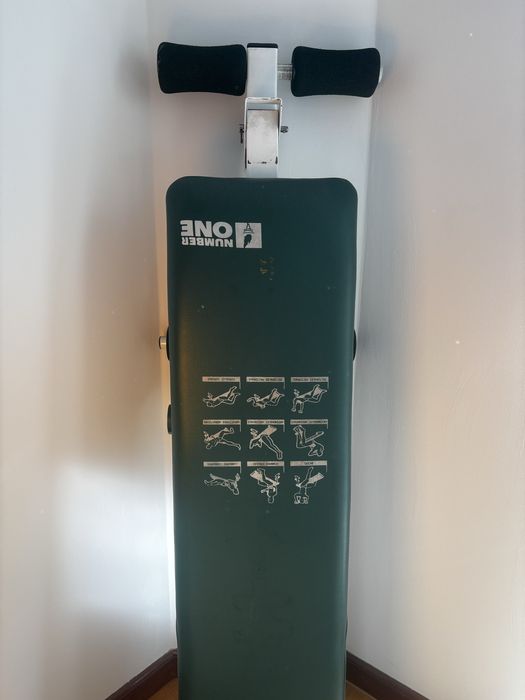 Banco de abdominais number one