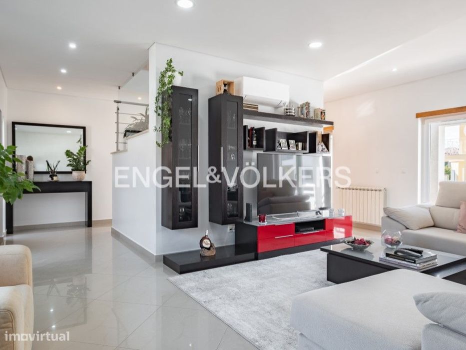 Moradia com Piscina e Jacuzzi em Azeitão Privacidade e Qualidade de...