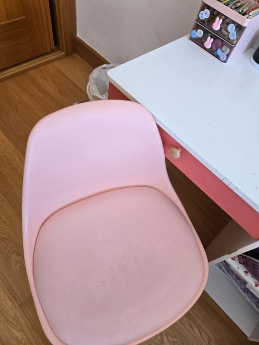 Mesa + cadeira para criança